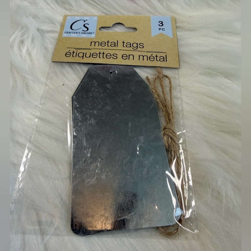 Crafters Square Silver Metal Tags